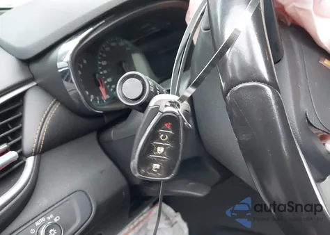 2019 Chevrolet Trax Lt из США, поврежденный, VIN KL7CJPSB3KB943229